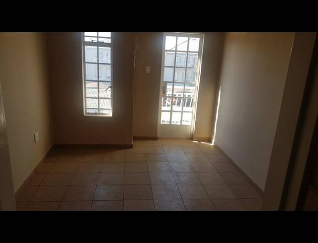 1 BEDROOM APARTMENT FOR SALE IN BRAKPAN NORTH